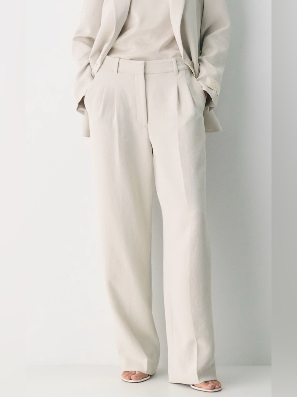 Aritzia Wilfred effortless Cream Wide-Leg Trousers